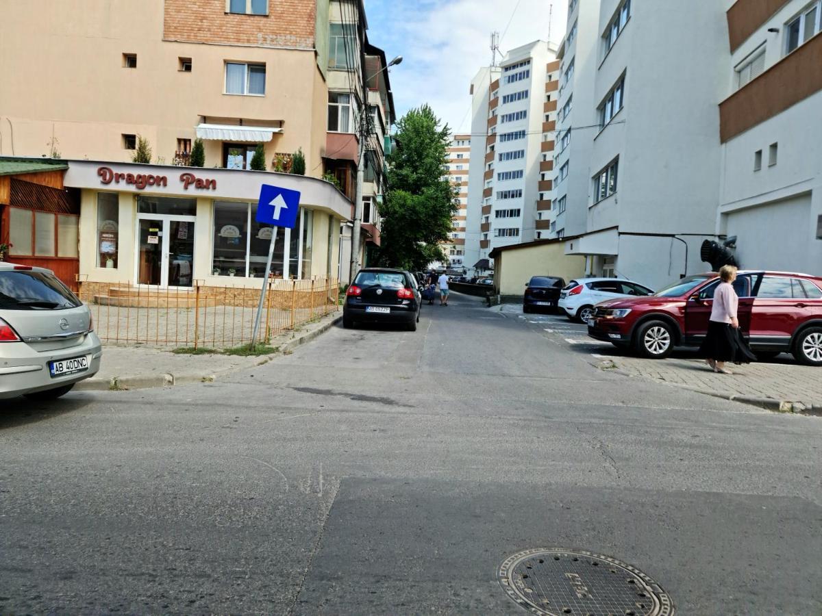 Apartmán Garsoniera 1 Decembrie Alba Iulia Exteriér fotografie