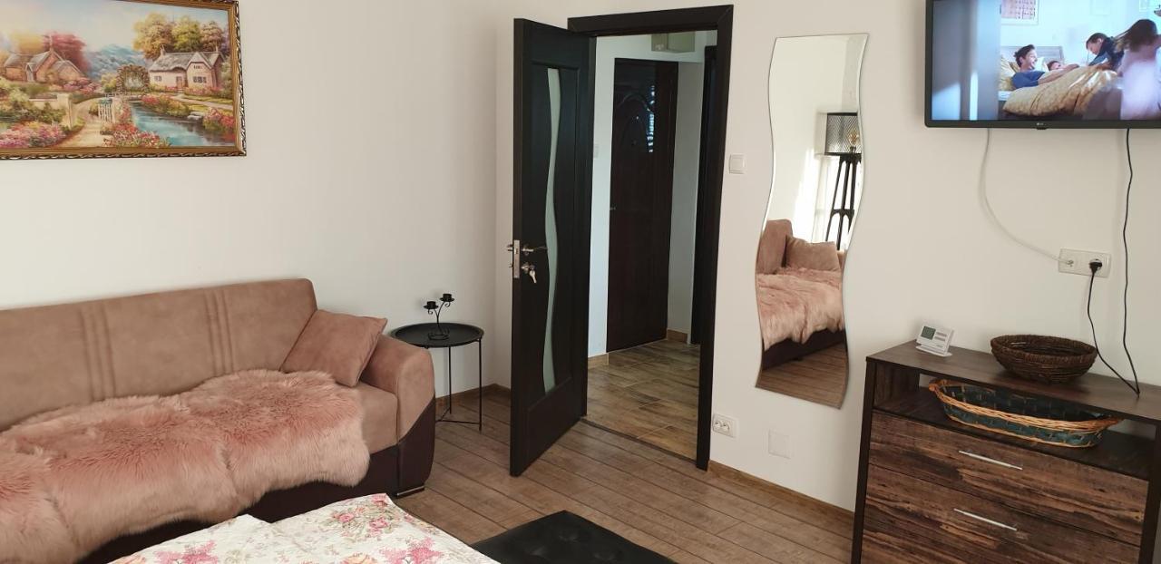 Apartmán Garsoniera 1 Decembrie Alba Iulia Exteriér fotografie