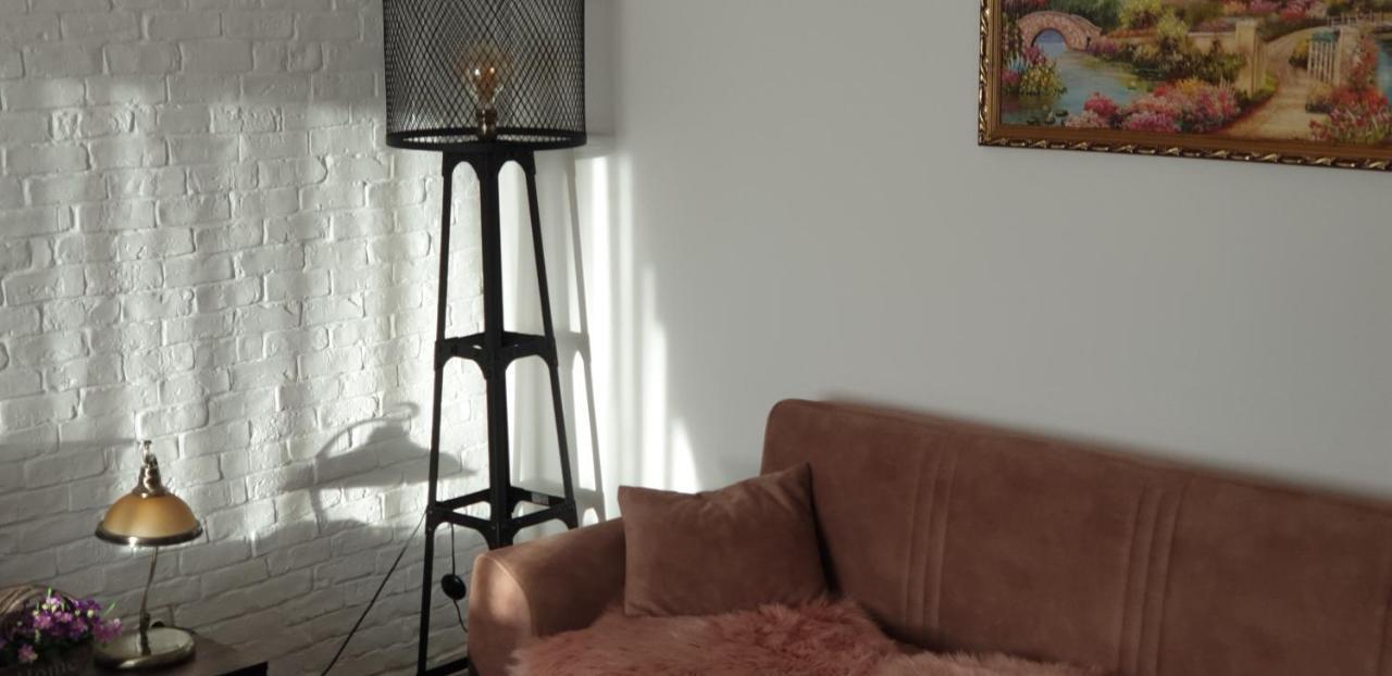 Apartmán Garsoniera 1 Decembrie Alba Iulia Exteriér fotografie
